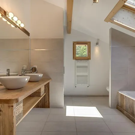 Chalet Planards 2 *